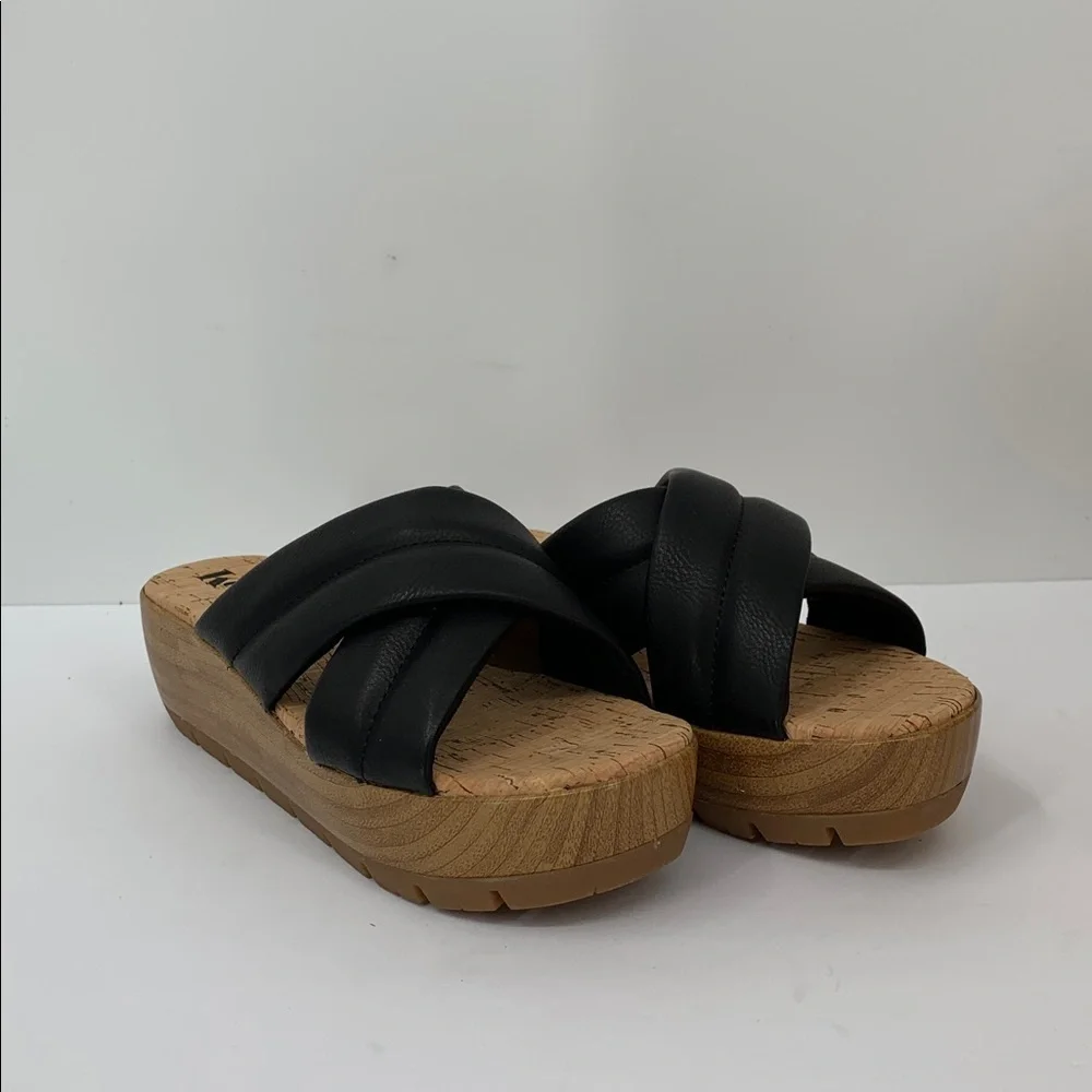 Korks Faithe slide platform wedge sandal black slide criss cross wood heel new 6